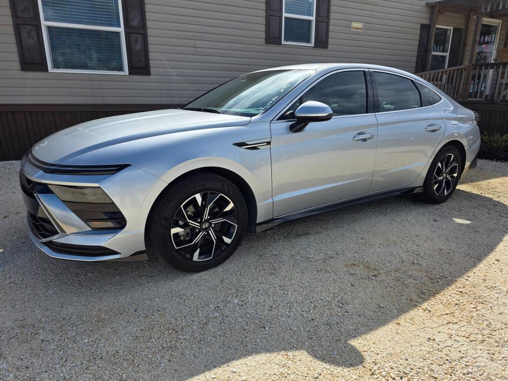 2025 Hyundai Sonata SEL's photo