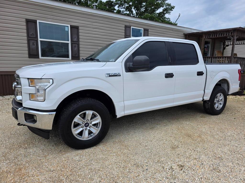 2017 Ford F-150 XLT 4x4 SuperCrew 5-1/2 Box's photo