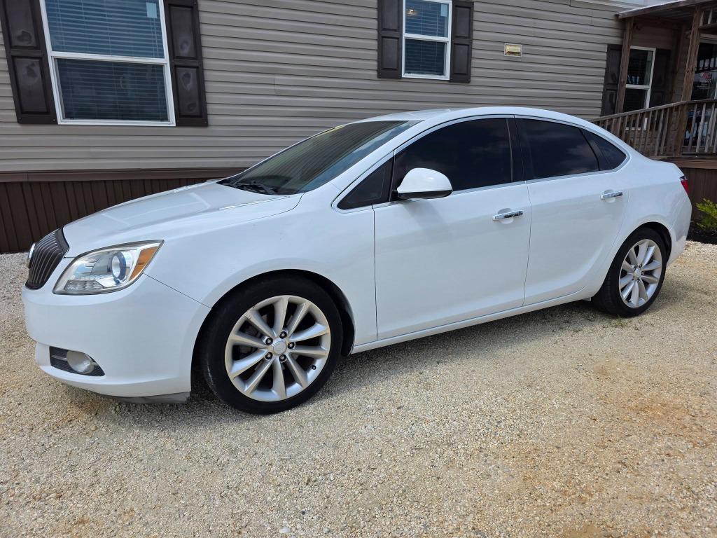 2013 Buick Verano 1SD's photo